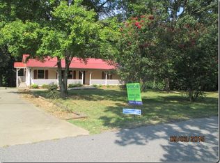 2447 Lake St, Lincolnton, NC 28092