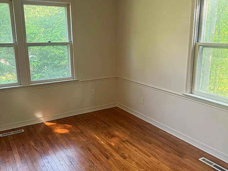 6939 Highland Dr — Photo 13