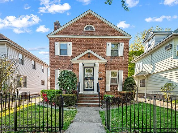 2nd image of 4340 169th St