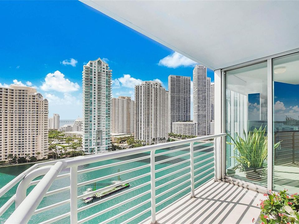 1st image of 335 Biscayne Blvd #1909