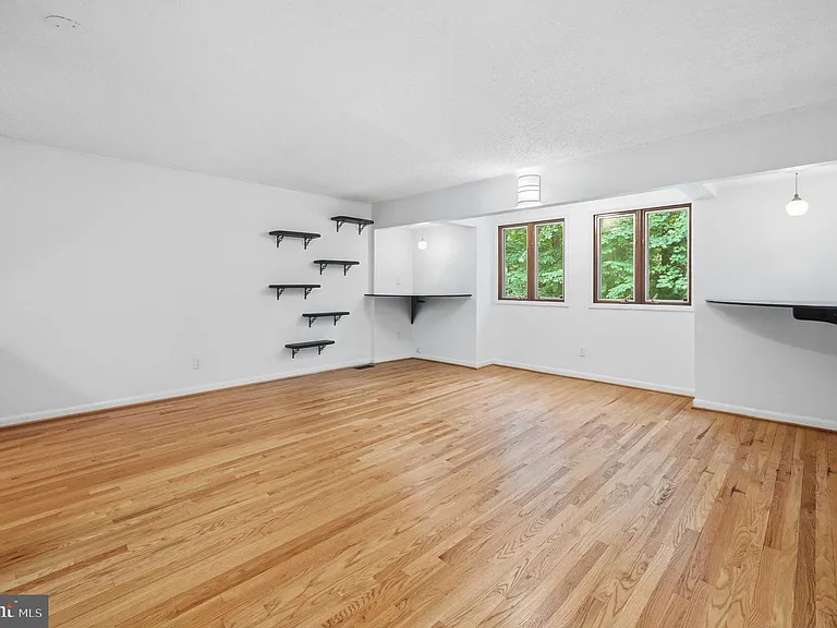 2242 Cartwright Pl — Photo 27