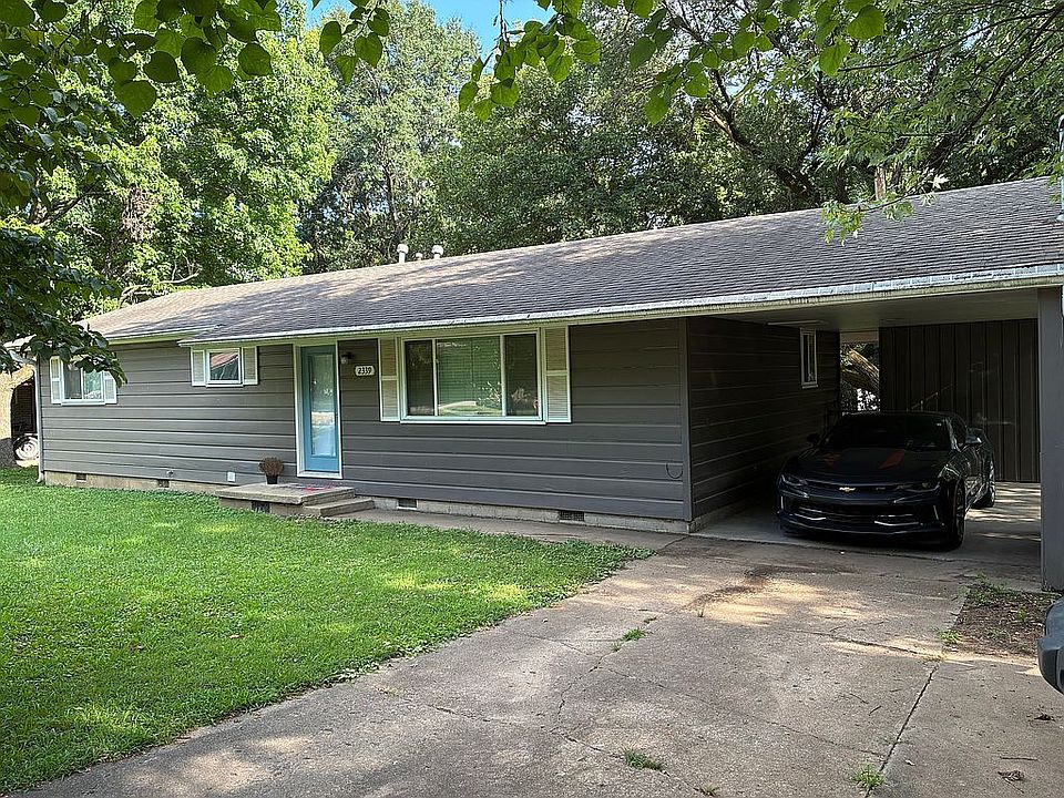 1st image of 2339 W Holly St