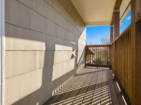 74 Dartmouth St Unit #3, Manchester, NH 03102