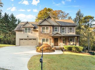 8956 Maple Ridge Ln, Knoxville, TN 37923