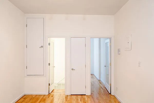 Rented by Sky Management | media 14