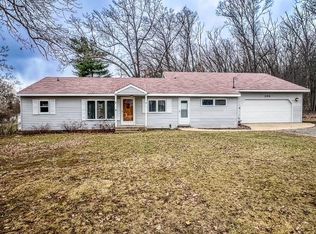 299 Parklane Dr, Harrison, MI