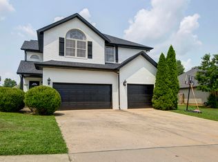 701 Silver Streak Rd, Nixa, MO 65714