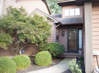 1047 Golfview Dr #10, Middletown, OH 45042