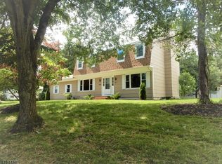 807 E Baldwin St, Hackettstown, NJ 07840