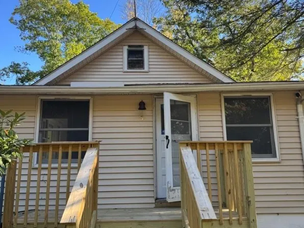 5 Banker Rd, Hewitt, NJ 07421