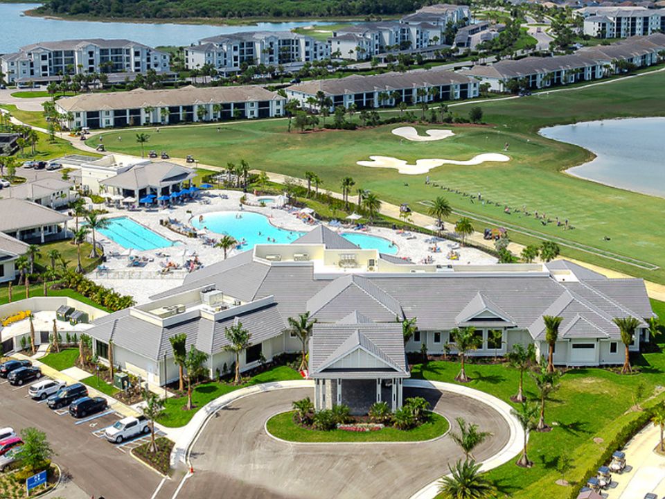 Babcock National Amenities