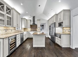 5610 Forest Ln, Dallas, TX 75230