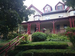 162 Mason Ter, Brookline, MA 02446