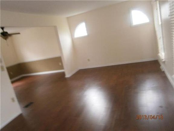 4th image of 9986 Morganstrace Dr