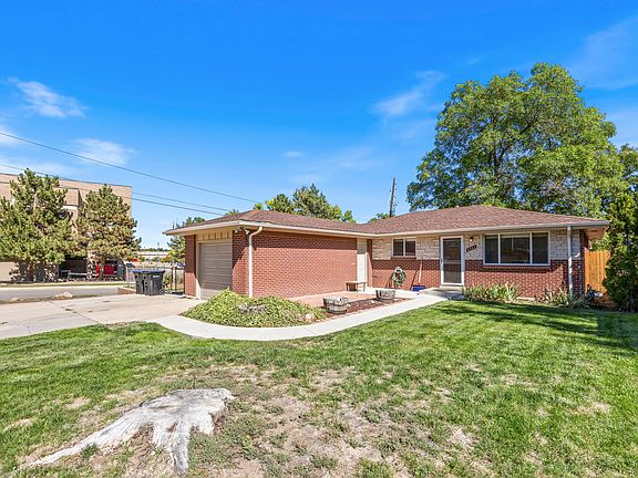 Home has a one-car garage, fenced in yard and is on a quiet street - walkable to olde town Arvada