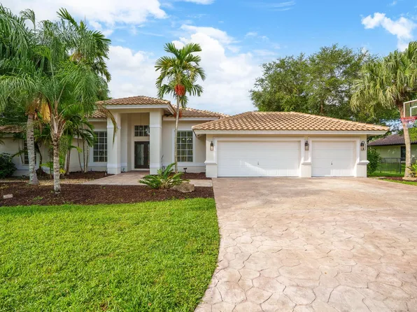 12590 SW 34th Place, Davie, FL 33330