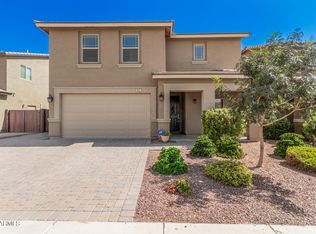 921 W Whistling Thorn Ave, Queen Creek, AZ 85140