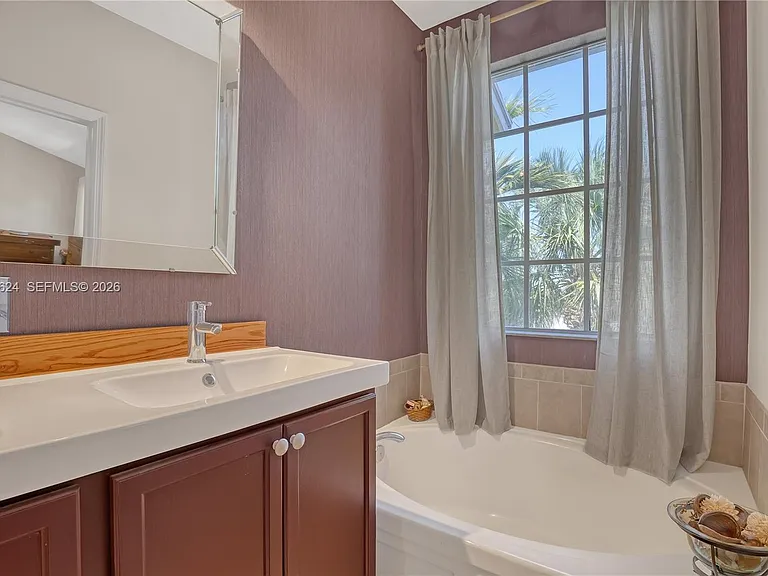 104 Harbors Way — Photo 12