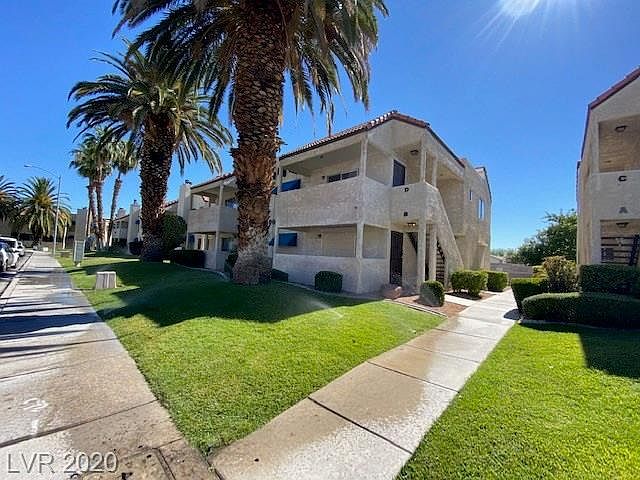 1st image of 4964 Newport Cove Dr Unit D