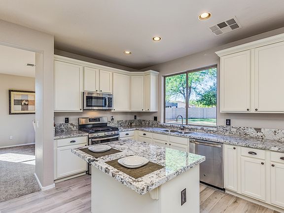 5th image of 9950 E Lobo Ave