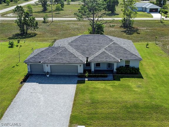 2nd image of 4751 NW 39th Ave