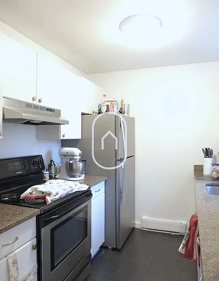 35 Cunard St #1 — Photo 7