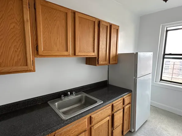 226 Kimberly Place image 1 of 5