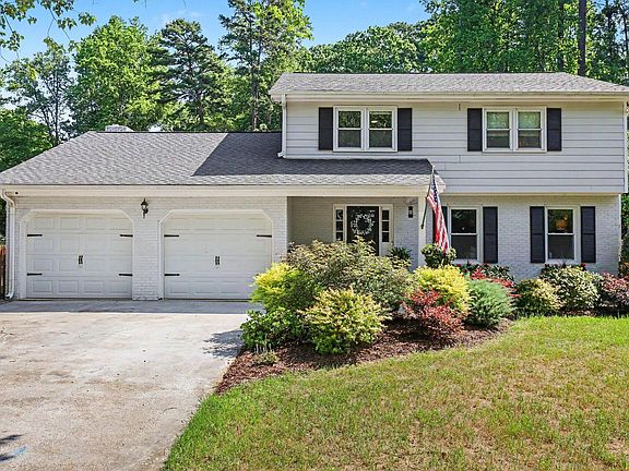 2nd image of 5508 Partridge Ln