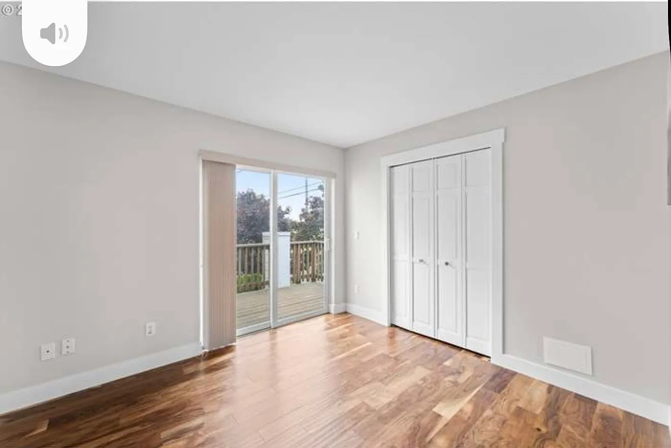 2 bed, 976 sqft, $2,000 — Photo 4