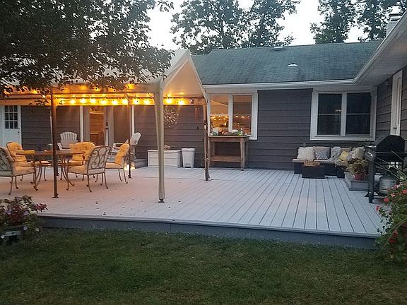 5th image of 52 Clayton Ave