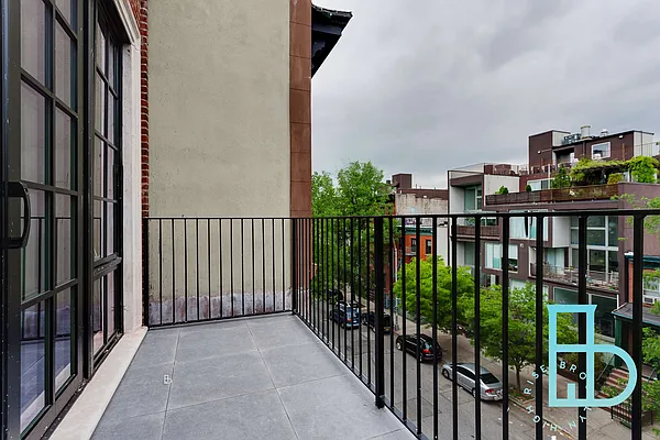 Rented by Brooklyn High Rise LLC | media 20