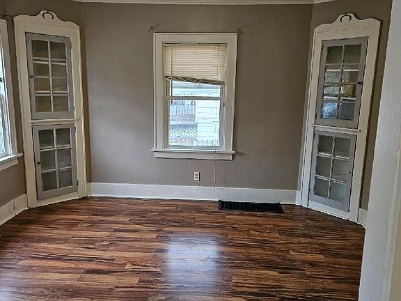 5th image of 1218 W Nowland Ave