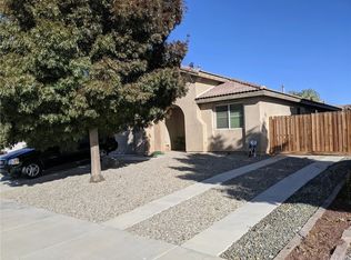 12379 Griffin Ln, Victorville, CA 92395