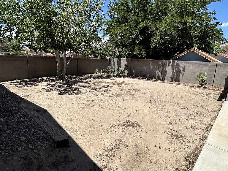 1974 Castillo Dr SW — Photo 26