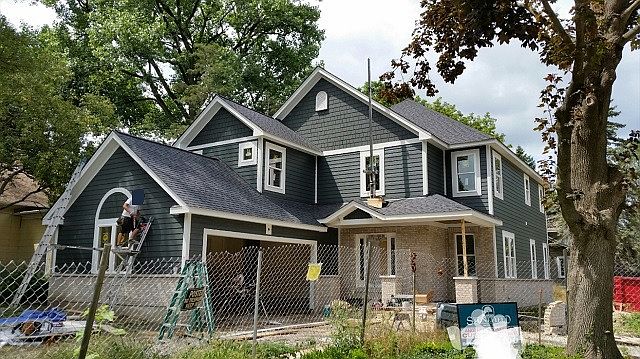 1st image of 442 N Charlotte St