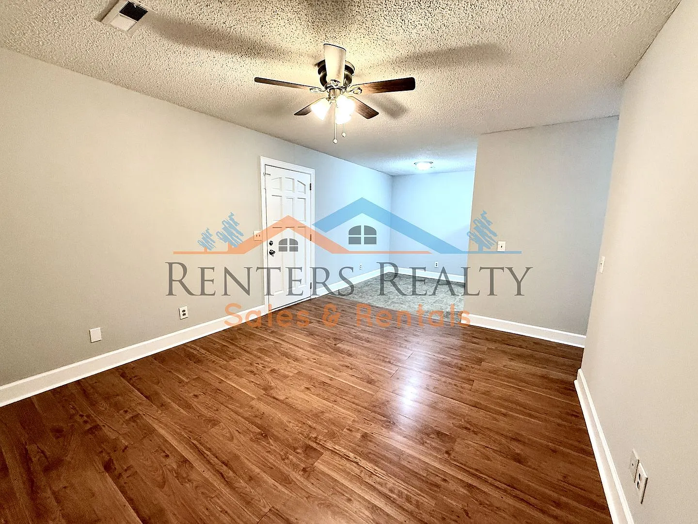 2 Bedroom Condo on Chapman Mountain — Photo 3