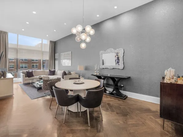 215 East 19th Street image 1 of 12