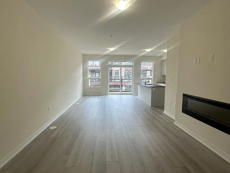 37 Harold Wilson Ln — Photo 4