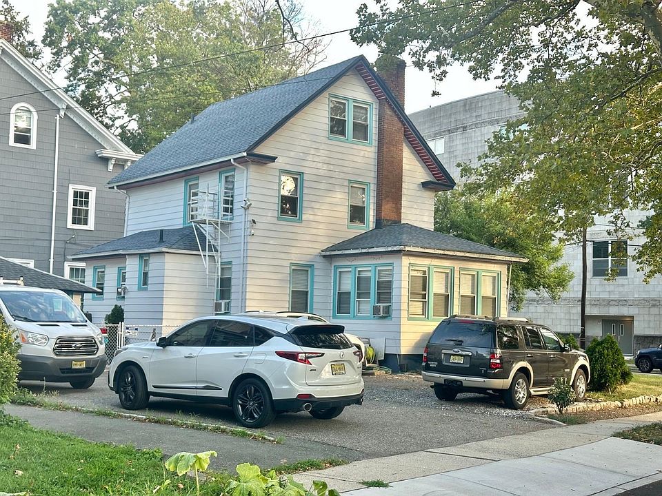1st image of 363 Belleville Ave
