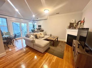 322 W 3rd St #2, South Boston, MA 02127