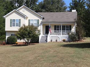 27 Estates Dr, Villa Rica, GA 30180