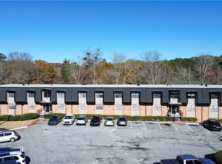 375 Winding River Dr, Sandy Springs, GA 30350