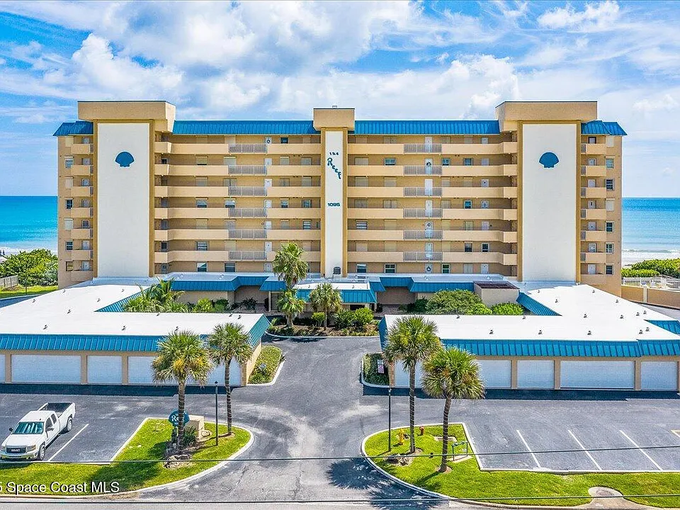 1095 N Highway A1A #705