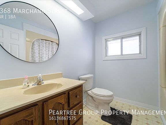 3rd image of 1368 Marchand St