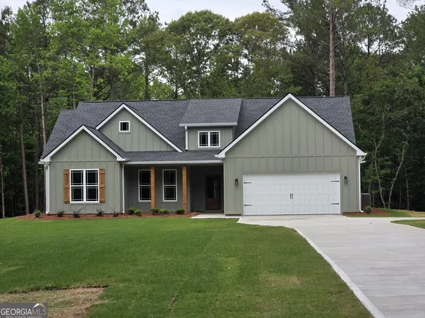 215 Panola Rd, Jackson, GA 30233