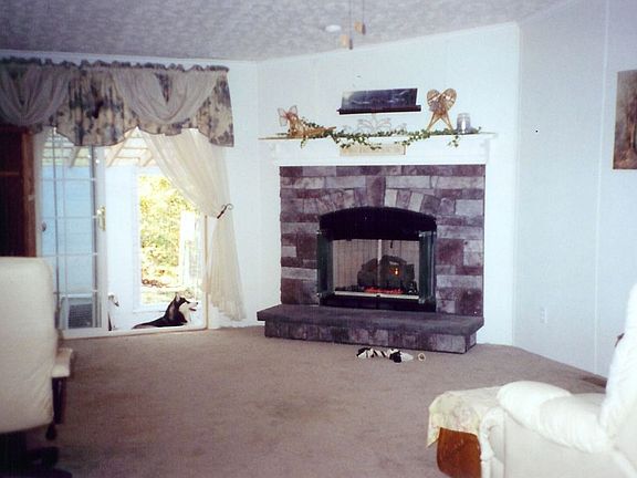 Gas Log Fireplace for Cozy Cool Nights