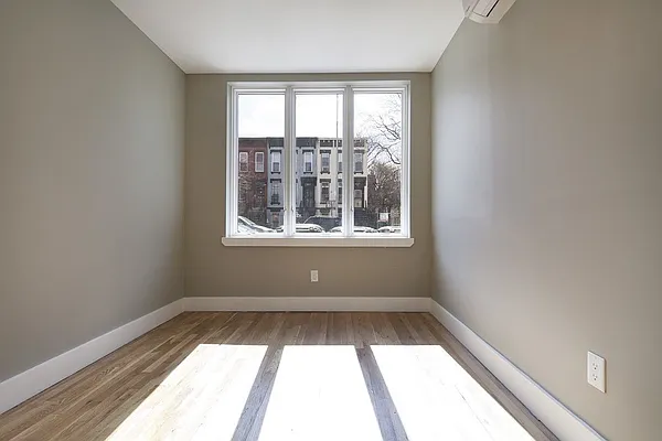 Rented by Brooklyn Group | media 14