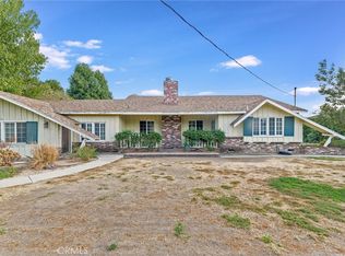 21126 Bryant St, Canoga Park, CA 91304