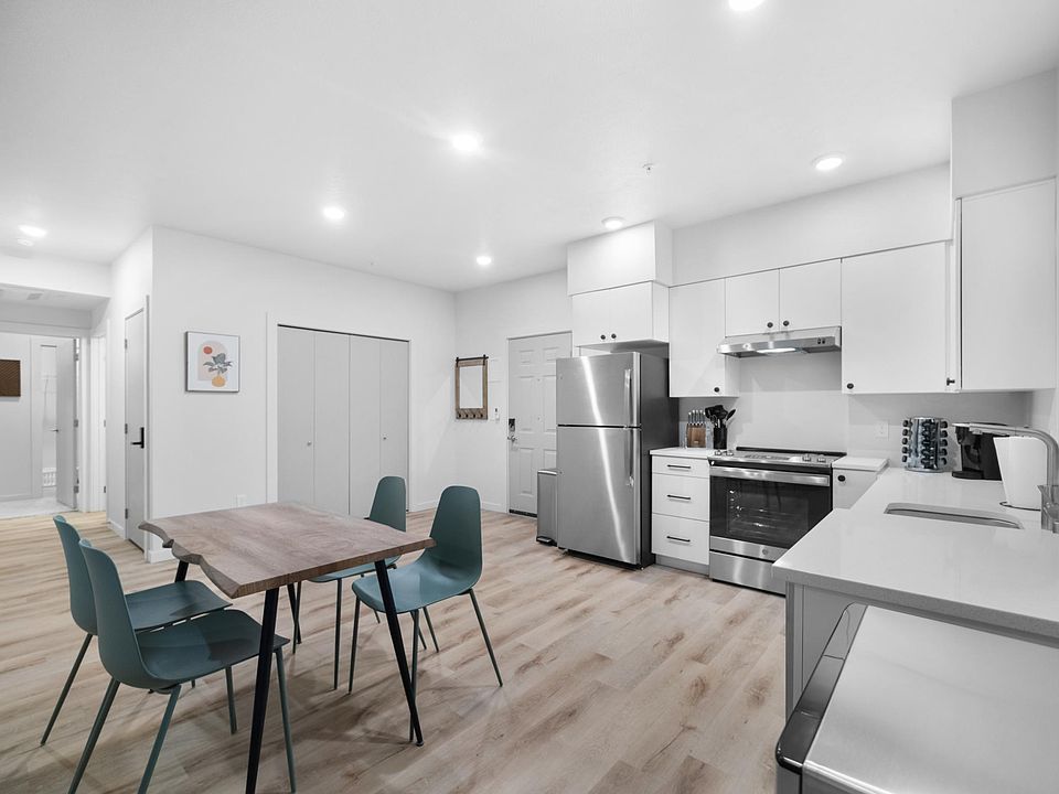 Hatch Apartments 714 S Hatch St Spokane WA Zillow