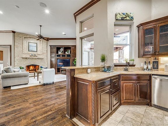 2nd image of 4251 Brittany Ct
